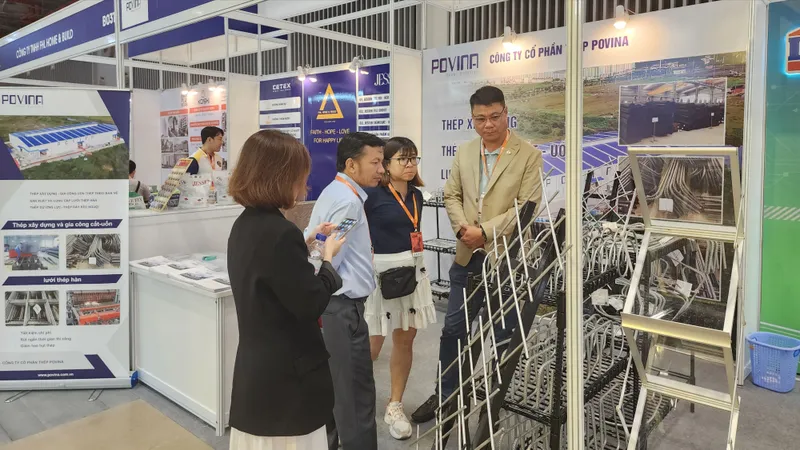 Hơn 500 gian hàng tham gia triển lãm Nội thất và xây dựng Việt Nam - VIBE 2024