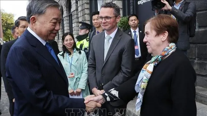 Tổng Bí thư, Chủ tịch nước Tô Lâm thăm Trường Đại học Trinity Dublin của Ireland