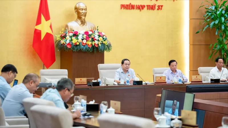 Chủ tịch Quốc hội Trần Thanh Mẫn phát biểu về nội dung tiếp công dân, giải quyết khiếu nại, tố cáo về hành chính tại phiên họp thứ 37 của Ủy ban Thường vụ Quốc hội. Ảnh minh họa