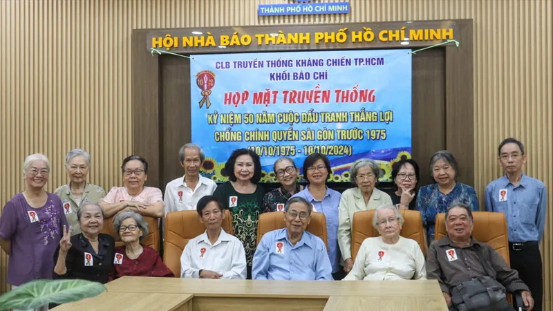 Họp mặt truyền thống kỷ niệm 50 năm ngày "Ký giả đi ăn mày"