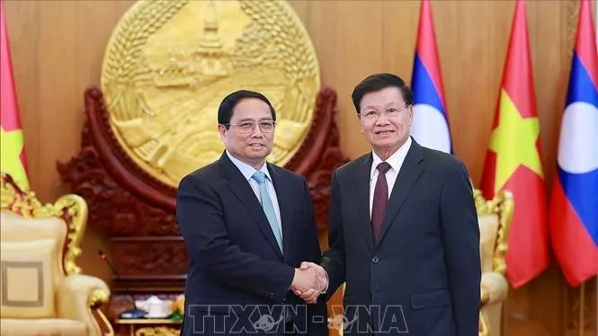 Thủ tướng Phạm Minh Chính hội kiến Tổng Bí thư, Chủ tịch nước Lào