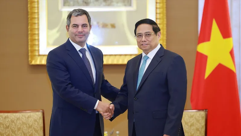 Thủ tướng Phạm Minh Chính bắt đầu thăm chính thức UAE