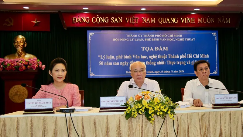 Nhận diện lý luận, phê bình văn học, nghệ thuật TPHCM sau 50 năm 