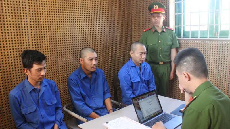 Triệt phá đường dây lập 80 công ty "ma", bán hơn 20 ngàn hóa đơn khống