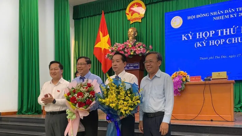 TP Thủ Đức kiện toàn chức danh Chủ tịch HĐND và Phó Chủ tịch UBND