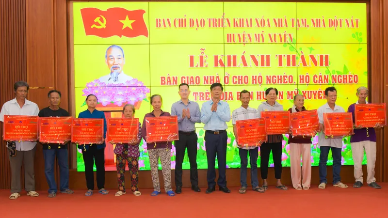 Chương trình xóa nhà tạm, nhà dột nát ở Sóc Trăng: Bàn giao hơn 2.000 nhà mới cho người dân đón tết