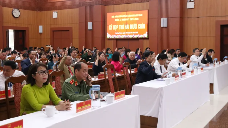 Quảng Nam thành lập 6 sở từ việc sáp nhập nhiều cơ quan chuyên môn
