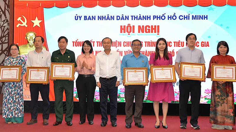 Thực hiện chính sách, hỗ trợ nhu cầu tối thiểu của người nghèo