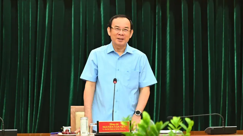 Tuyệt đối không để xảy ra tình trạng tiêu cực, lợi dụng sắp xếp tổ chức bộ máy, tinh giản biên chế để tham nhũng, tiêu cực