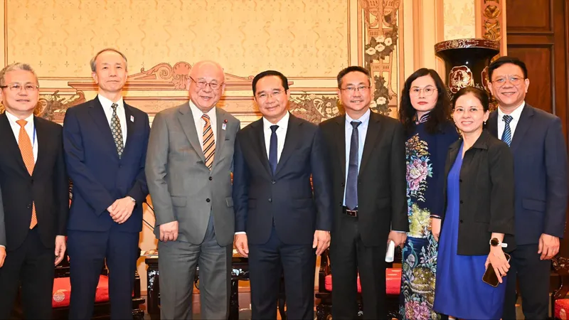 Lãnh đạo TPHCM đề xuất mở chi nhánh Đại học Việt - Nhật tại TPHCM