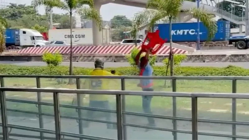 Hình ảnh vụ việc cắt từ clip