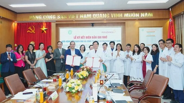 Bệnh viện Bạch Mai hợp tác với AstraZeneca Việt Nam nghiên cứu bệnh hiếm