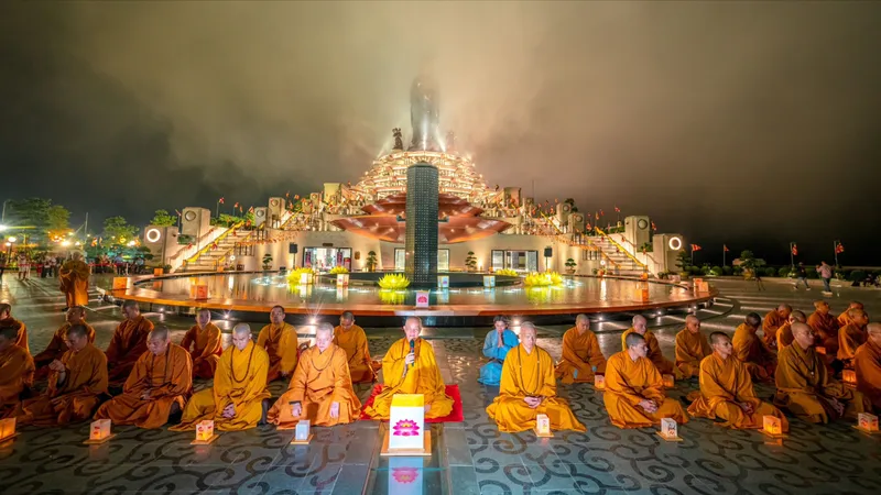 Vesak 2025: Loạt hoạt động trong ngày hội lớn nhất của Phật giáo tại núi Bà Đen