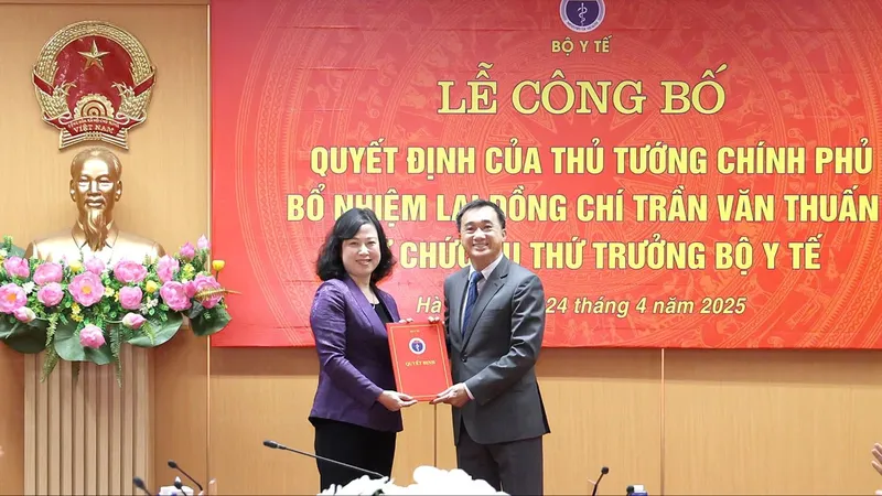  GS-TS Trần Văn Thuấn được bổ nhiệm lại giữ chức Thứ trưởng Bộ Y tế