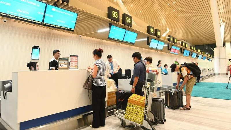 Vietnam Airlines lùi kế hoạch chuyển toàn bộ chuyến bay nội địa sang nhà ga T3 Tân Sơn Nhất