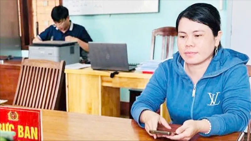Chị Trương Thị Ngân đến trình báo, nhờ chuyển trả số tiền bị chuyển khoản nhầm