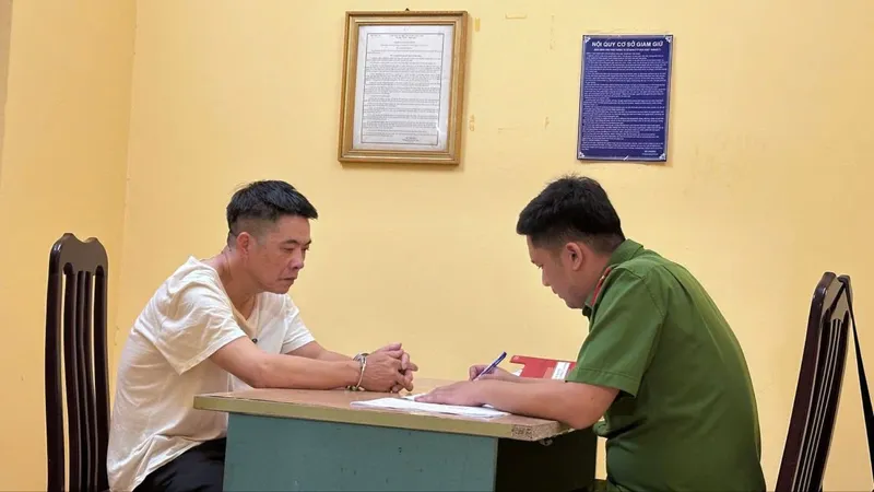Hà Nội: Khởi tố nguyên chủ tịch xã về hành vi “Nhận hối lộ”