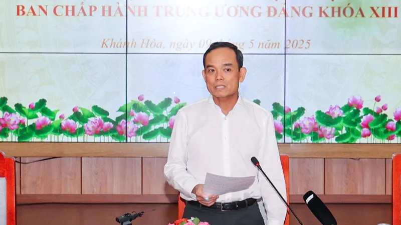 Đoàn công tác của Bộ Chính trị làm việc với Khánh Hòa và Ninh Thuận về việc hợp nhất