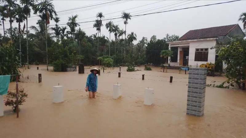 Mưa lớn, hơn 300 ngôi nhà tại Quảng Nam bị ngập