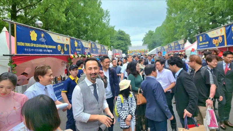 Lễ hội Văn hóa Ẩm thực Saigontourist Group – Việt Nam 2025 tại Osaka hấp dẫn thực khách