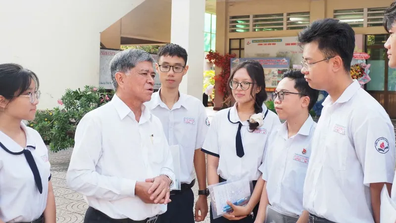 Hơn 1,1 triệu thí sinh chuẩn bị làm thủ tục dự thi tốt nghiệp THPT năm 2025