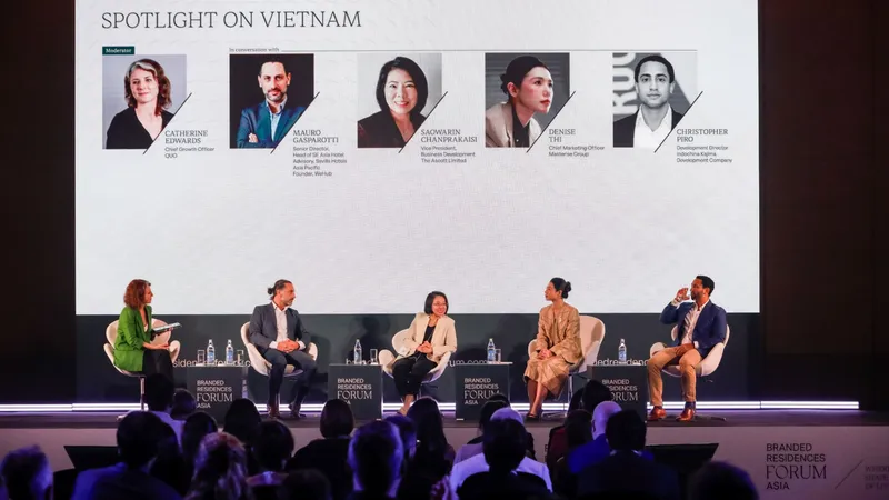 Bà Thi Anh Đào, Giám đốc Khối Marketing Masterise Group đã có nhiều chia sẻ giá trị tại Branded Residences Forum Asia 2025