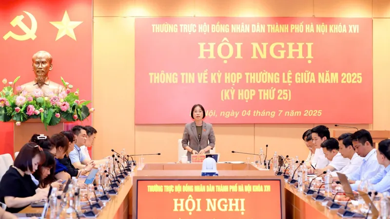 Hà Nội sẽ ban hành nhiều nghị quyết đặc thù về kinh tế - xã hội thực hiện theo Luật Thủ đô