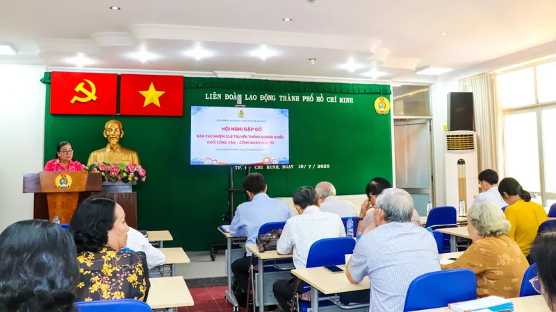 Lãnh đạo LĐLĐ TPHCM gặp mặt Khối Công vận - Công đoàn hưu trí