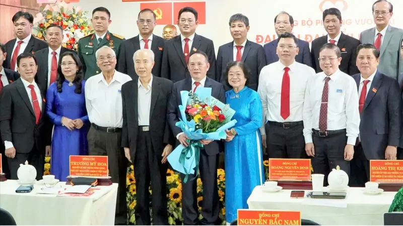 Đồng chí Lâm Hùng Tấn giữ chức Bí thư Đảng ủy phường Vườn Lài (TPHCM)