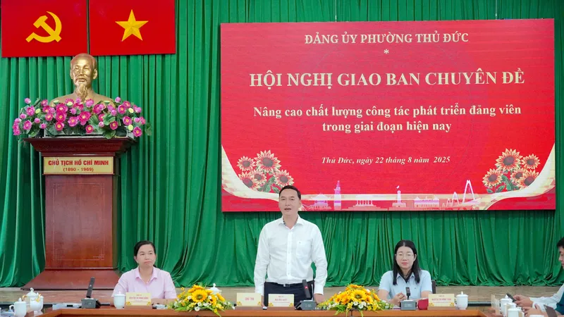 Đổi mới cách làm, tạo nguồn phát triển đảng viên ở cơ sở