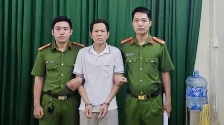 Bắt giữ giám đốc chi nhánh ngân hàng liên quan đường dây “tín dụng đen”
