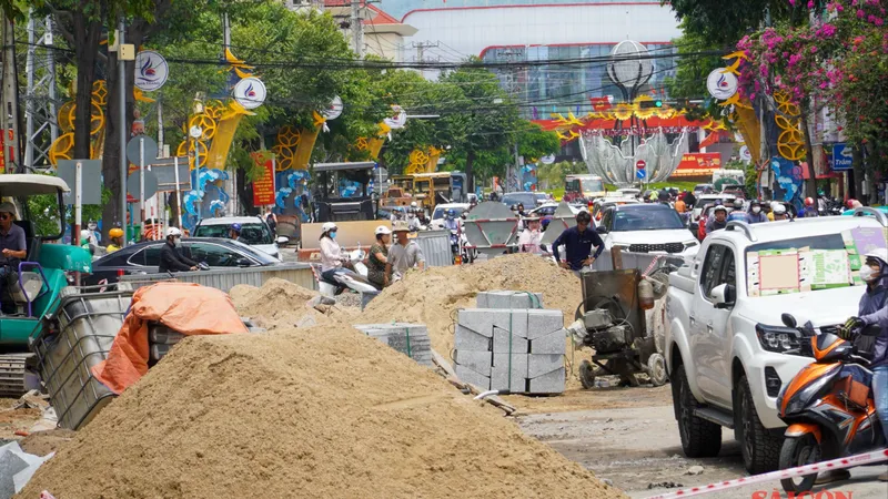 Ì ạch dự án chỉnh trang 1km đường trung tâm Nha Trang