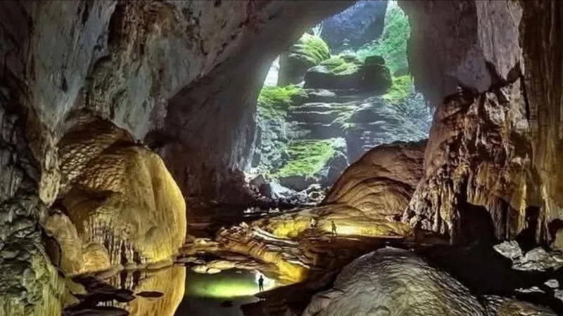 Di sản xuyên biên giới Phong Nha - Kẻ Bàng và Hin Nậm Nô: Vùng karst quý xuyên biên giới Việt - Lào