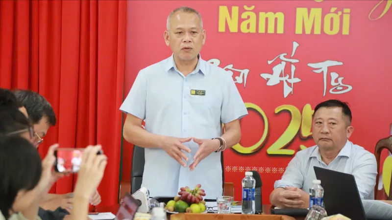 Máy hư 2 năm, bệnh viện vẫn kê khai tán sỏi cho hàng trăm bệnh nhân