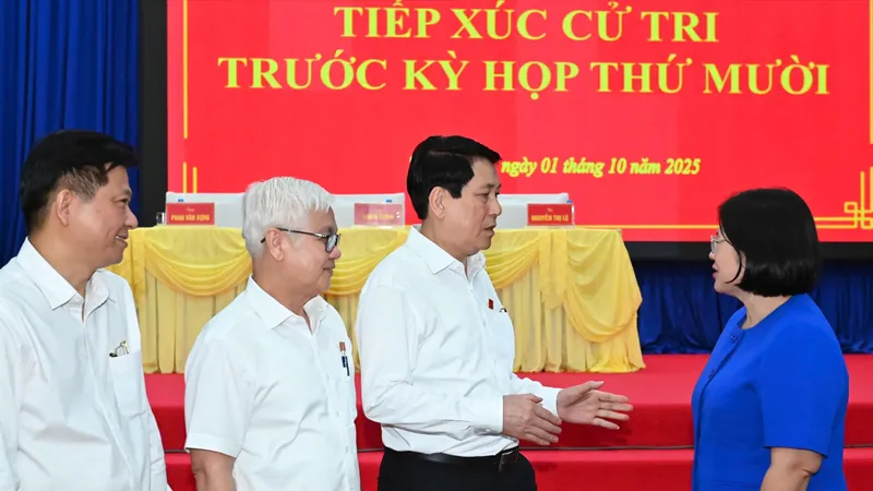 Chủ tịch nước Lương Cường: Đặt kỳ vọng vào sự phát triển của TPHCM với vai trò đi trước, đi đầu 