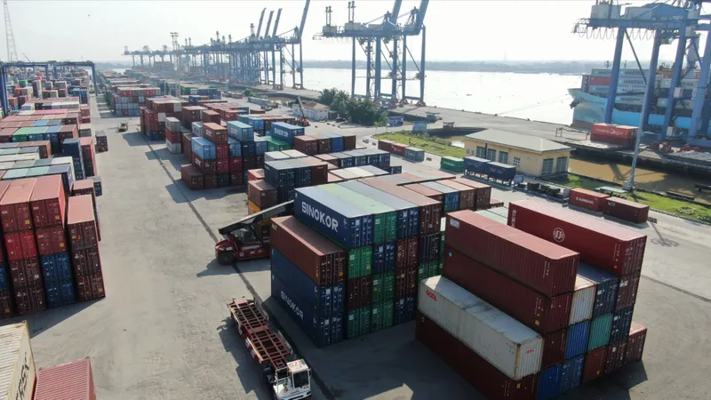 9 tháng, xuất khẩu lập kỷ lục, vượt kế hoạch năm