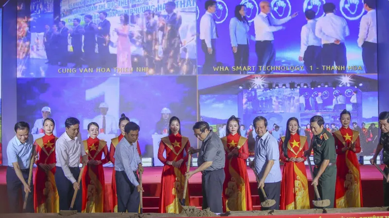 Thủ tướng Phạm Minh Chính dự lễ khởi công xây dựng Trường nội trú liên cấp tại Thanh Hóa