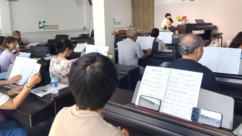 Đàn cho ước mơ thời trẻ