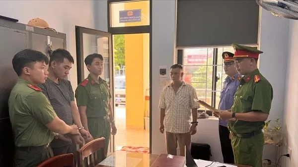 Gia Lai: Khởi tố đối tượng phóng hỏa giết người vì ghen tuông