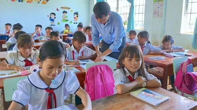 Ngày 9-11: Khởi công đồng loạt các trường phổ thông nội trú liên cấp ở biên giới 