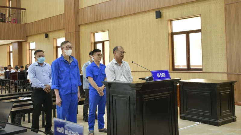 Cựu lãnh đạo Sở Y tế hầu tòa vì gói thầu phòng mổ hybrid gần 38 tỷ đồng