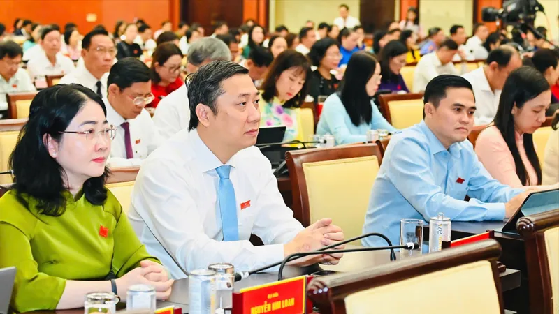  Đại biểu HĐND TPHCM đề xuất cơ chế phân bổ quỹ nhà ở xã hội để công nhân “an cư lạc nghiệp”