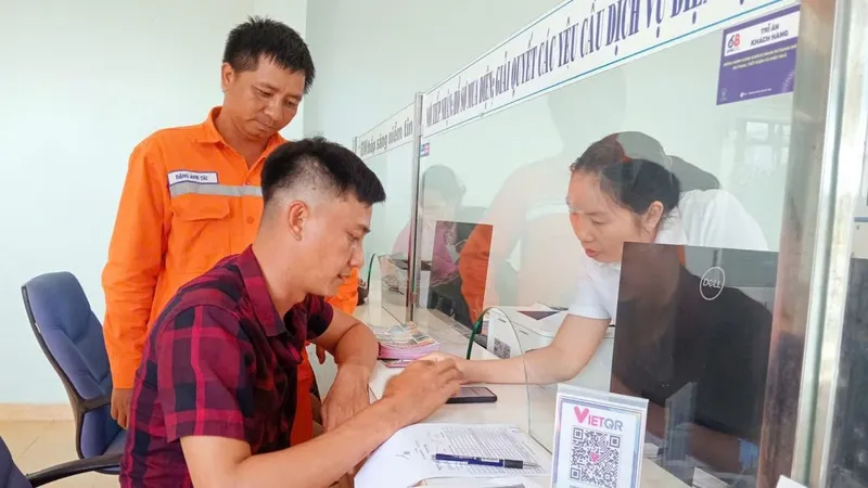 Ngành điện Lâm Đồng ứng dụng công nghệ hỗ trợ vùng sâu