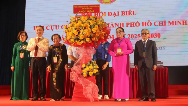 TPHCM: Phát huy tinh thần nêu gương và trách nhiệm của đội ngũ cựu giáo chức 