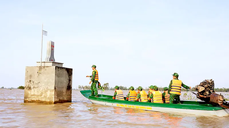 Giữ vững vùng biên