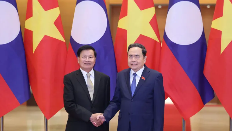 Đưa quan hệ hợp tác nghị viện Việt Nam – Lào phát triển ngày càng đi vào chiều sâu, thực chất