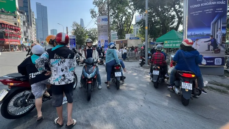 Bố trí các điểm giữ xe hai bánh phục vụ Đường hoa Tết Bính Ngọ 2026