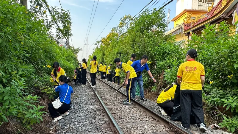 Phường Phú Nhuận (TPHCM) tổng vệ sinh đường phố chuẩn bị đón tết