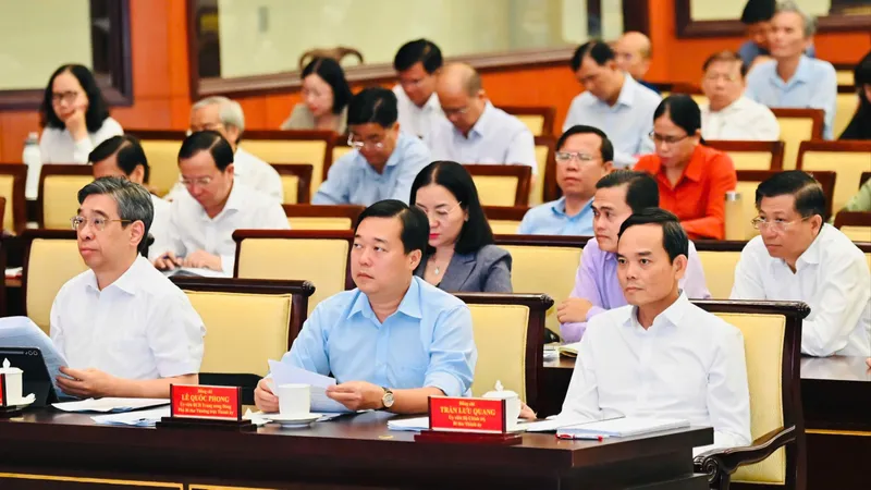 Hơn 2 triệu cán bộ, đảng viên học nghị quyết về phát triển kinh tế nhà nước, phát triển văn hóa