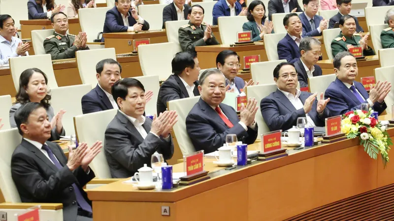 Văn hóa phải thấm sâu vào mọi quy hoạch, kế hoạch, đề án, dự án với tầm nhìn dài hạn và tiêu chuẩn cao
